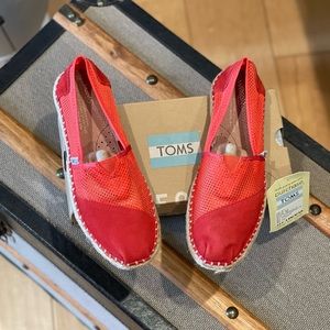 Women’s “Toms” Brand New Shoes Size 6 Fiesta Red Color